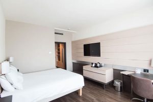 room 3 1 300x200.jpg